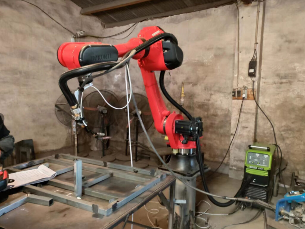 Welding robot