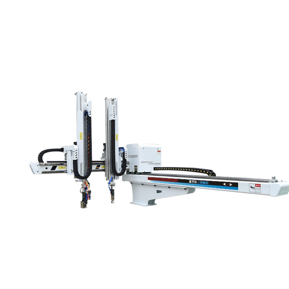 Injection molding robot